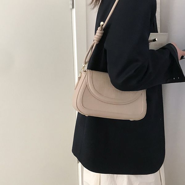 

french niche advanced sense bag women's 2021 fashion color contrast underarm versatile