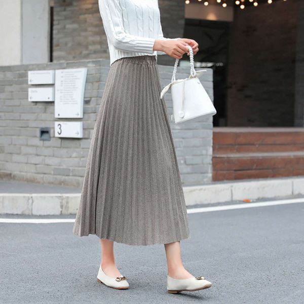 

popular mid length a-line pleated with elastic waist covering women's crotch skirt hot, White;black