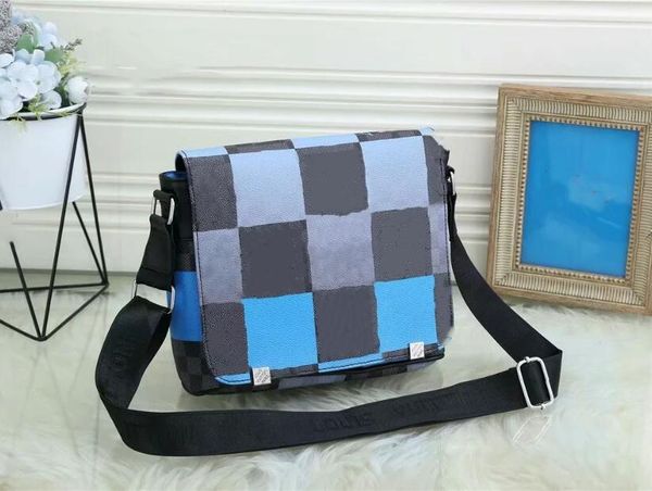 

luxury fashion one-shoulder messenger bag men and women universal famous designer