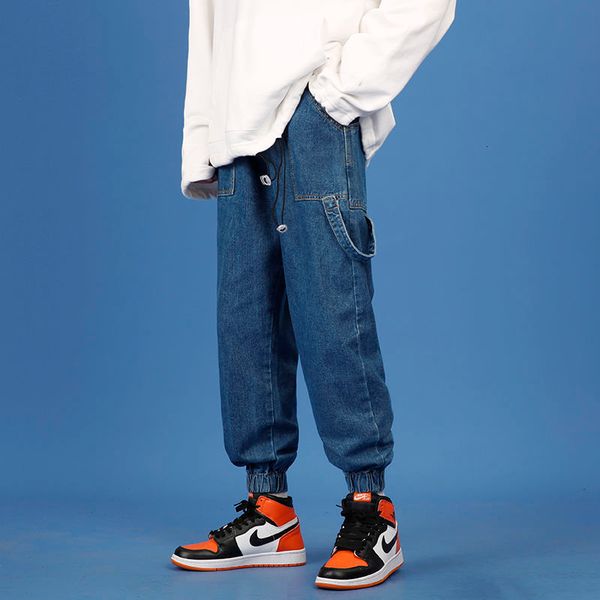 

new 2021 of the men in fashion released straight thin strain adjustment casual pants load biker jeans denim black/blue color yh8i