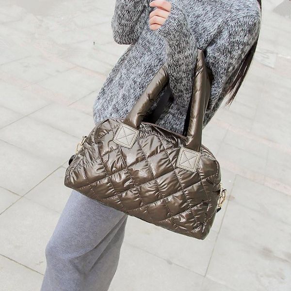 

new 2019 winter women space cotton handbags fashion ladies bag down fashion bright shoulder bag female tote bolsas sac a main