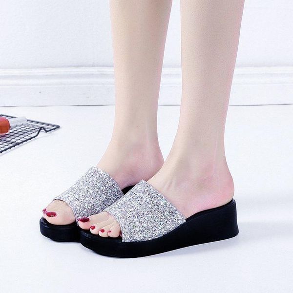 

slippers ladies with thick bottom 2021 summer muffin fashion sandals flip-flop beach shoes, Black