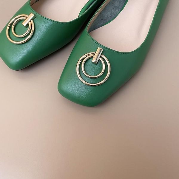 

dress shoes mljuese 2021 women pumps soft cow leather autumn spring square toe green color metal decoration low heels party size 42, Black