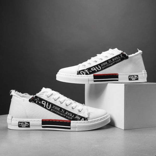 

2019 new men skateboarding shoes classic style breathable shoes outdoor shoes non-slip comfort sports sneakers