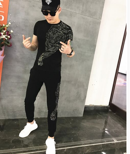 

2021 new plus size -5xl summer training of men short sleeve set men's suits sweaters 1xaj, Gray