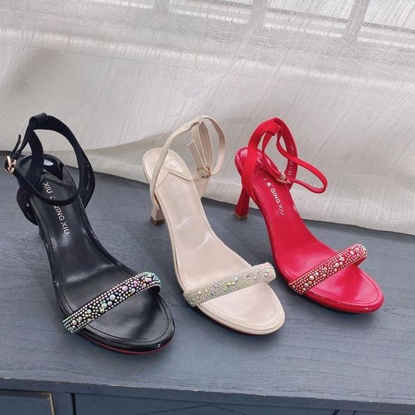 Sapatos de vestido Buckle Strap High Heel Sandal para Mulheres Sapato Feminino Open Tee 2021 Verão High-Heeled Meninas Peep Bege Stiletto Moda Conforto