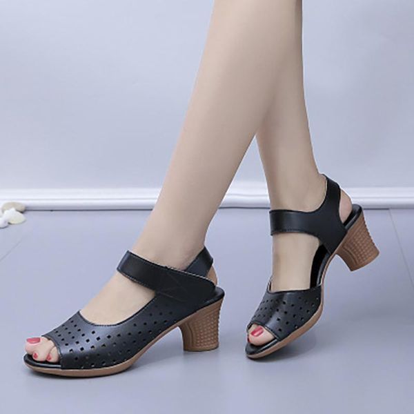 

2021 woman sandals women hook loop mid heels women's hollow out female thick heel shoes rome peep toe drop shipping, Black