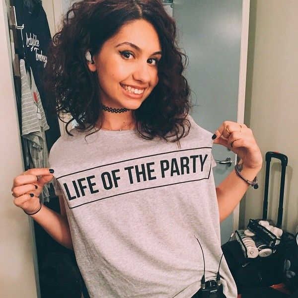 

alessia cara life of the party y0i1, White;black
