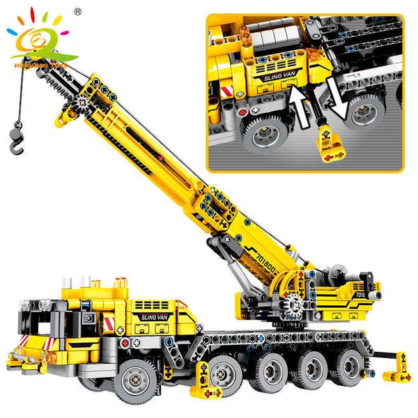 

huiqibao 665pcs engineering lifting crane technical building blocks truck car city construction brick toys for children y0808