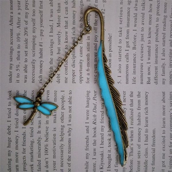 

1pc kawaii bookmark luminous butterfly dragonfly bookmark label read maker school supplies stationery bookmarks for books