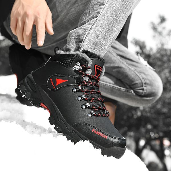 

2021 plush mountaineering autumn winter new anti slip men's large dad and dad's outdoor travel shoes, Black