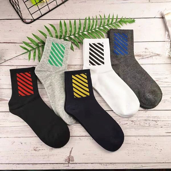 

autumn men's new letter middle tube socks student cotton, Black