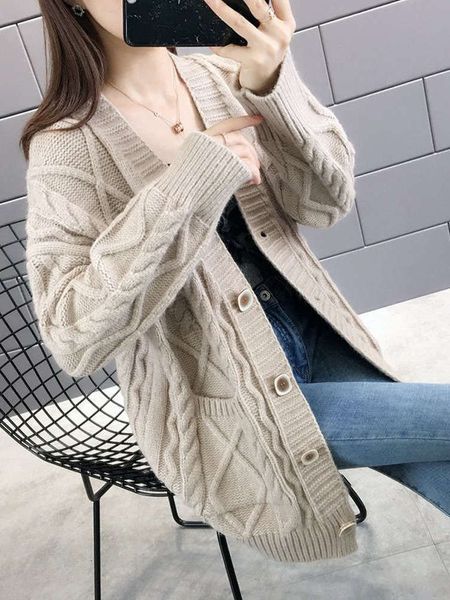 

2021cardigan autumn with 2020 new sweater korean loose medium length t-shirt large size coat women's fashion, White;black