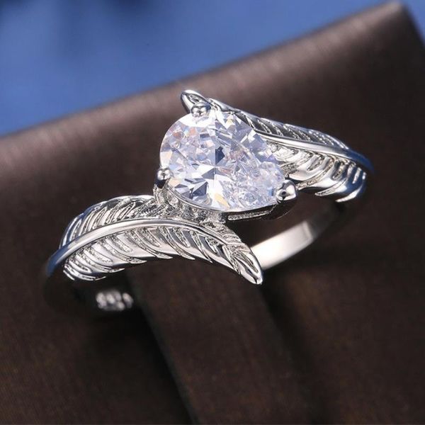 

wedding rings caoshi delicate engagement for women inlaid water drop cubic zirconia with leaf side fashion party jewelry gifts, Slivery;golden