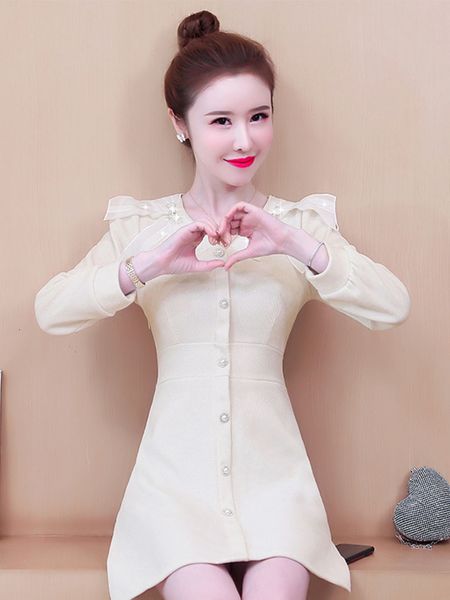 

new french minority knitted dress in autumn and winter of 2021, Black;gray