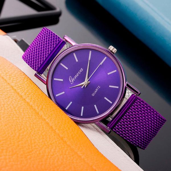 Armbanduhren Verkauf Genf Damen Casual Silikonband Quarzuhr Top Marke Mädchen Armband Uhr Armbanduhr Frauen Relogi316d