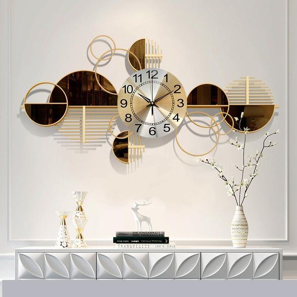 

wall clocks nordic light luxury quiet clock living room home decoration personalized creative iron modern
