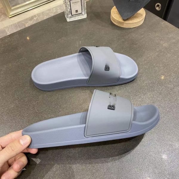 

paris designers man slippers woman beach luxury flat sandal casual leather comfortable embroidered summer shoes, Black