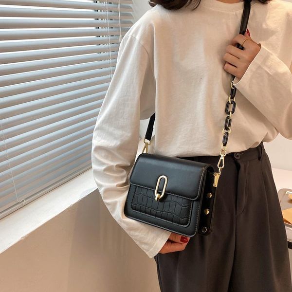 

cross body 2021 trendy fashion high-end stone grain messenger bag ladies western style small square women