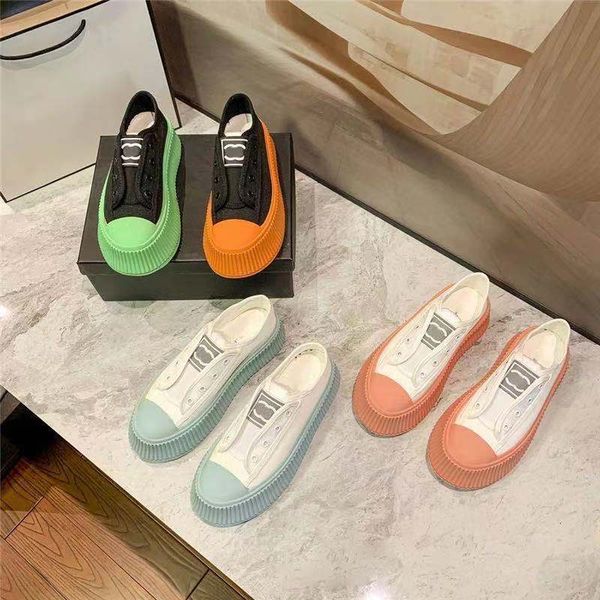 

small fragrance thick soled no belt canvas shoes 2021 new heightening muffin one foot biscuit small white, Black