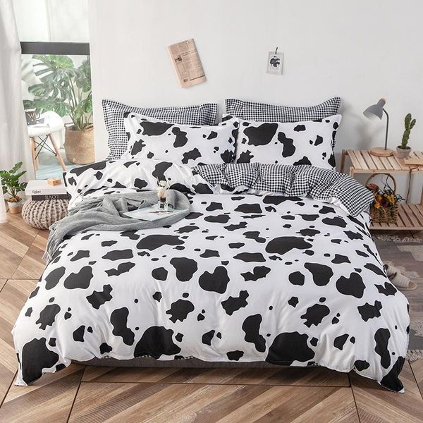 

bedding sets cow spots set nordic bed cover cartoons bedclothes home cute duvet for kids sanding quality quilt