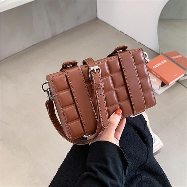 

brand original design design 2021 box bag, new fashion wild personality square bag, retro shoulder slung bag
