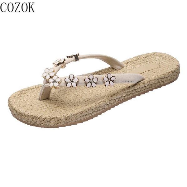 

2021 new women's slippers fashionable and versatile simple vamp flowers embellished with small fresh beach slippers, Black