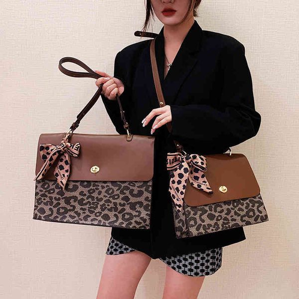 

handbag 2021 autumn winter net red simple single shoulder pu women's bag large capacity leopard messenger, Black;red