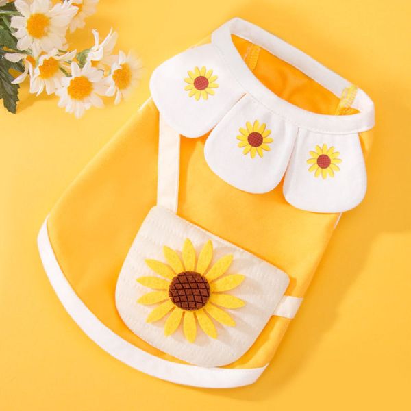 

2021 spring and summer thin breathable vt t-shirt petal collar satchel cat bipedal pet cloth