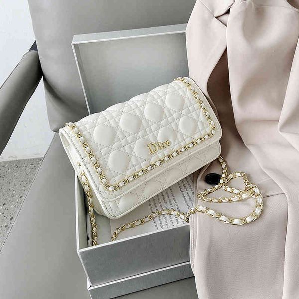 

2022 latest models handbag wholesale red bag women's summer single shoulder chain embroidery small square fortune