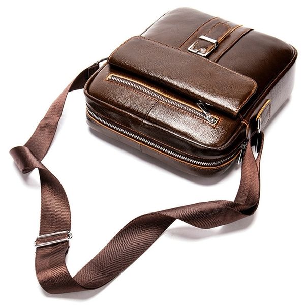 

100% genuine leather men's leisure handbag business men's shoulder strap foreskin large capacity travel bag