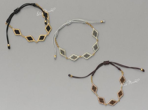 

tennis lotus mann grey hand embroidered m beads with gold chain hand-woven lap, Golden;silver