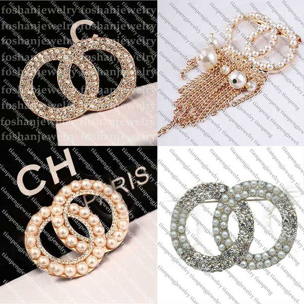 

women designer brooches letter diamond brooches pins tassel luxury brooch ladys fashion jewelry clothing decoration, Gray