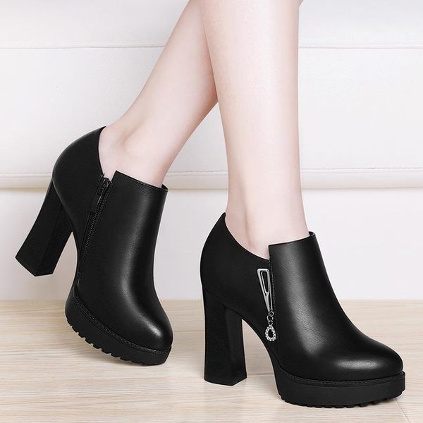

dress shoes thick heel high heels in spring autumn of 2021. platform ms with bottom and deep mouth. middle, Black