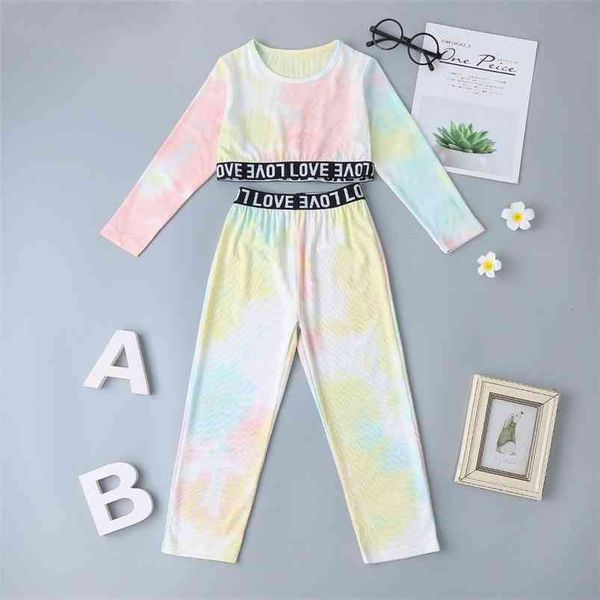 Inverno Bambini Set Casual Ragazzi Manica lunga O Collo T-shirt Pantaloni Lettera Elastico Vestiti tie-dyed 2T-6T 210629