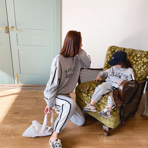 

sports 2021 new parent-child cloth women's spring girl's suit, Blue