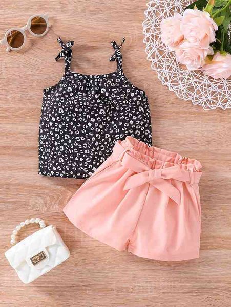 

baby allover print cami & paperbag waist belted shorts she, Blue