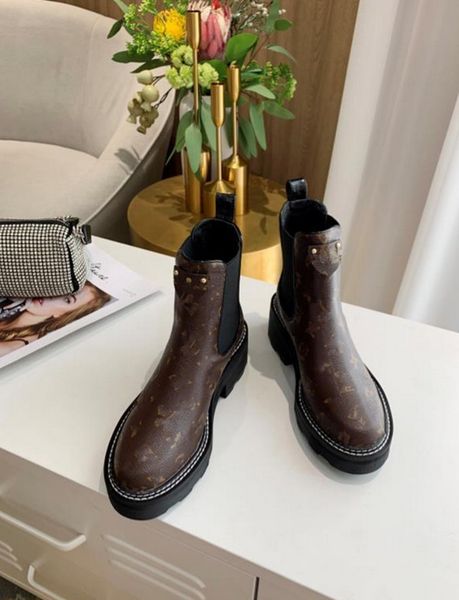 

2020 new style beaubourg ankle boots women fashion martin boots designer winter leather boots belt 1a8947, Black