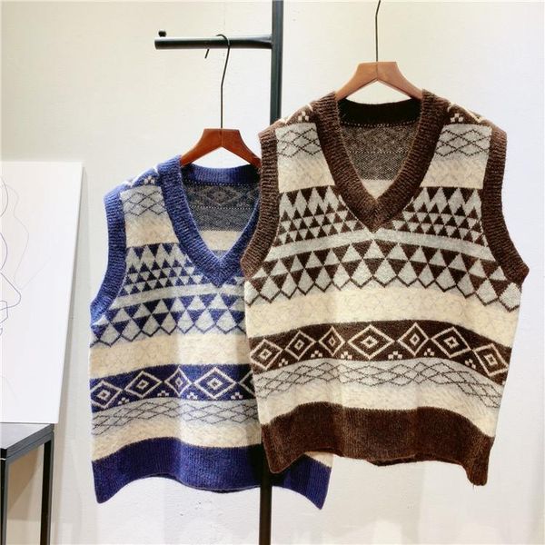 

women's vests 2021 women v-neck vest coat sleeveless knitted vintage argyle print all match loose style cute sweater casual pullovers, Black;white