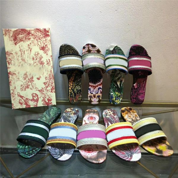 

paris sandals 2021 womens slippers embroidery ds sandal floral brocade flip flops slides beach flowers luxurys rubber slide yw, Black