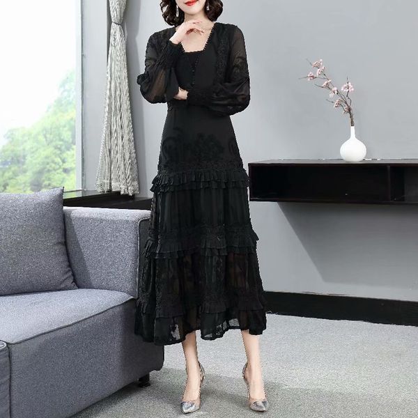 

long dress runway 2021 spring new women vintage elegant lace embroidery v-neck party fashion dresses umg1, Black;gray