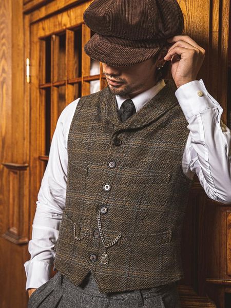 

men's vests fast ,asian size 70% wool vintage stylish waistcoat 560 gsm mens casual tweed vest red, Black;white