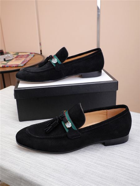 

2019 new arrival handmade men genuine leather shoes british style luxury men wedding dress shoes prom and banquet male's loafers flats, Black