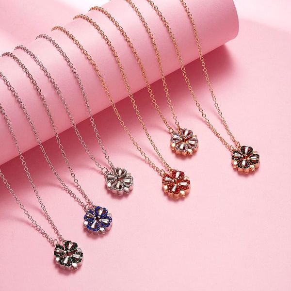 

pendant necklaces trendy magnetic folding four heart flower necklace women exquisite rhinestone clavicle chain wedding jewelry, Silver