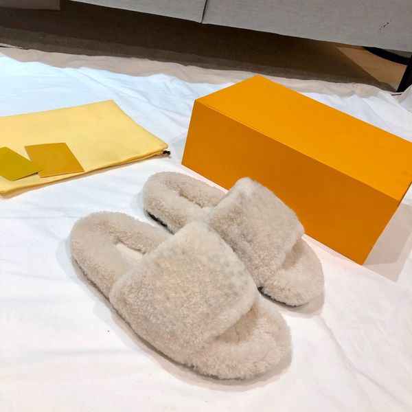 

2021 luxury design women winter wool shearling bom dia flat mule sandal ladies slide treaded rubber outsole size 35-46 with box, Black