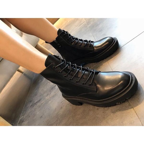 

2021 designer's latest fashion women's boots all leather luxury custom 35-39 muffin thick soled casual classic martin, Black