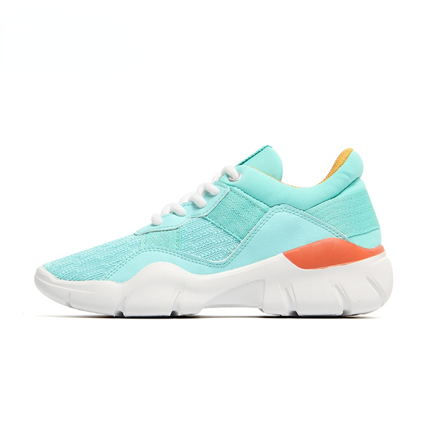 

men's and women's spring and summer new integrated lightweight fly woven breathable couple sports shoes