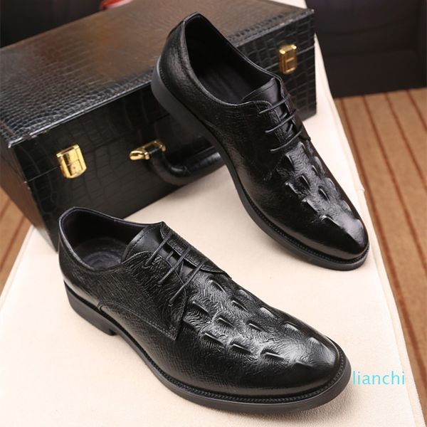 Men's Shoes Business Dress Men Luxuols Mocassins Mão de alta qualidade Customizável British Trend Color Color polido noivo Qua