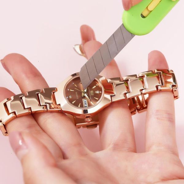 

tungsten steel color watch womens steel belt waterproof luminous student couple casual korean bracelet watch non-mechanical quartz watch, Slivery;brown