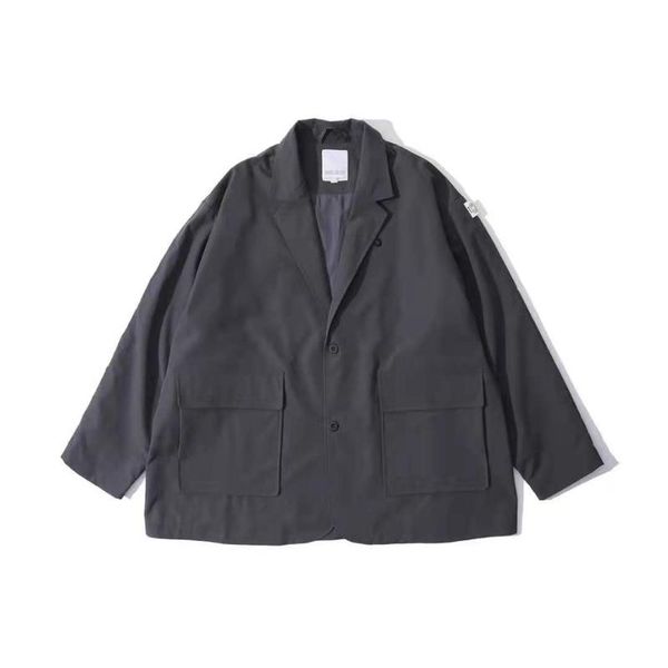 

men's suits & blazers fall trend casual silhouette side pocket blazer, White;black